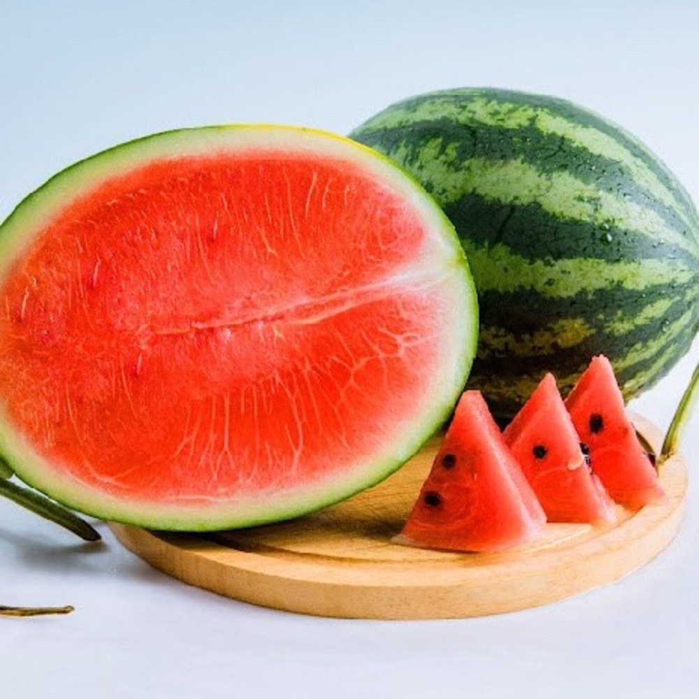 Popular Fresh USA Watermelon Natural Box Sweet Style Storage Cool Packaging Organic Color Feature Flavour Origin Type Shape
