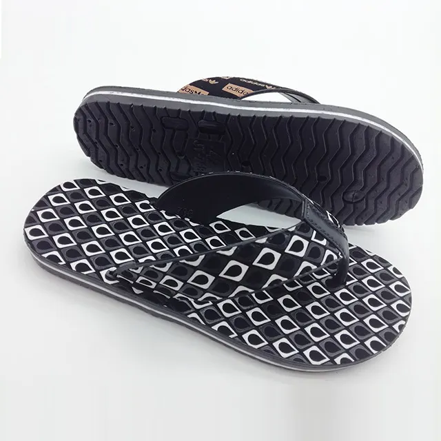 China supply outdoor cheap price fashion pvc beach flip flop men slippers sandal