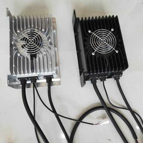 Electric Scooter 24v battery charger 2kw lithium charger 48v battery charger Electric surfboard 58.4v 30a