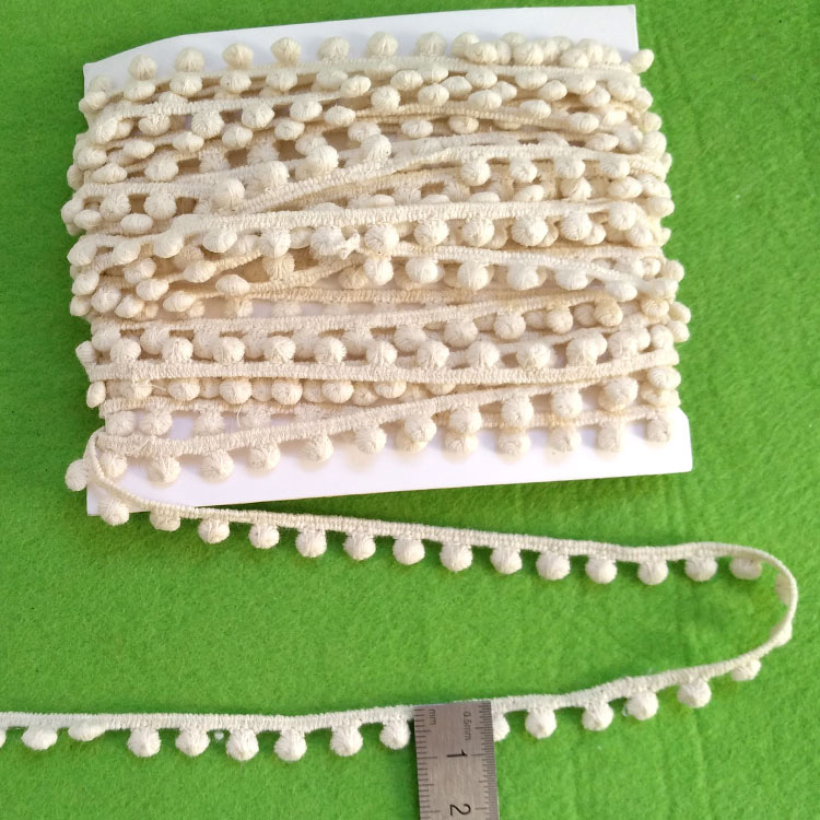 LS14 Hot sale cotton dot lace water soluble embroidery bean-shape lace cotton pom pom trim