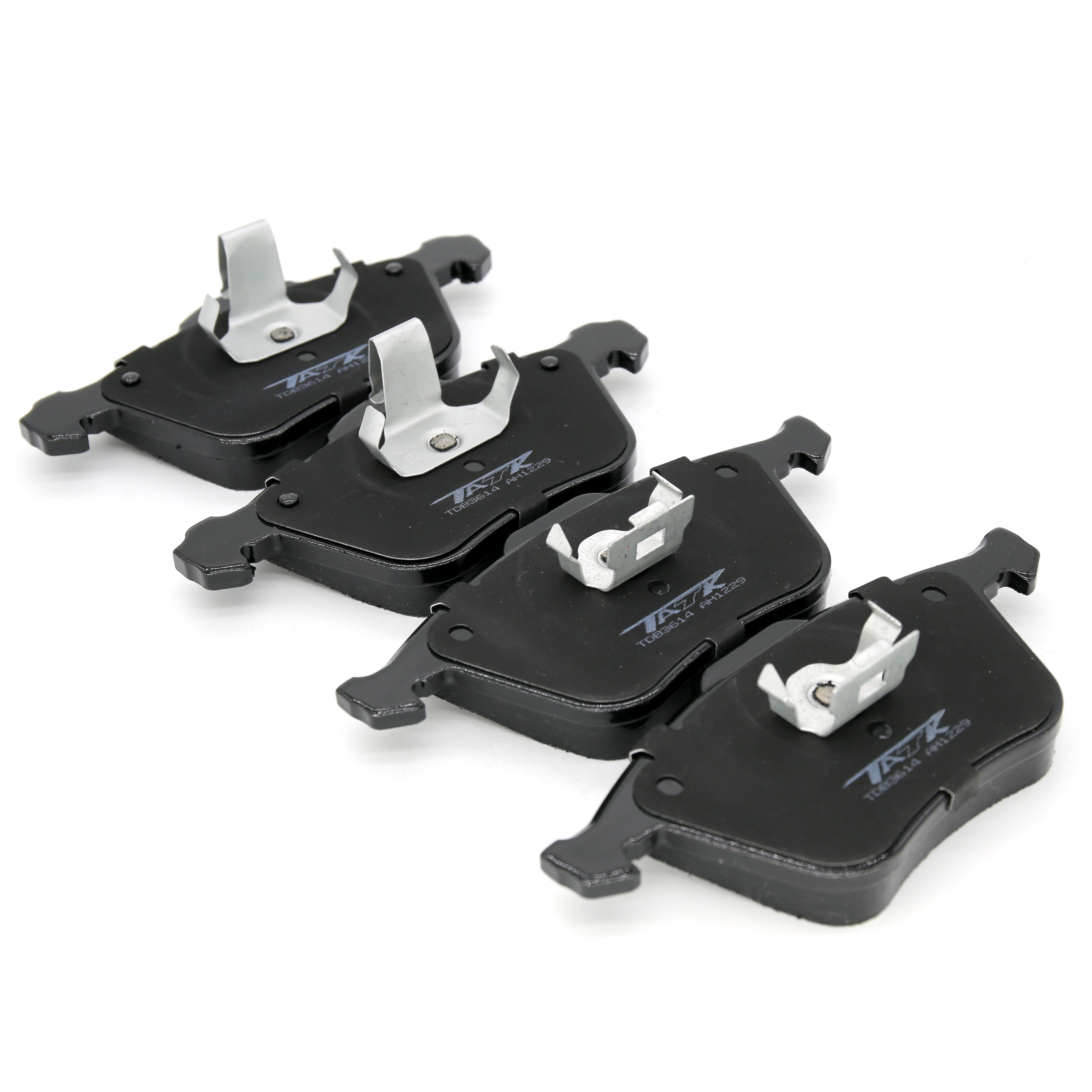 China Factory Premium Ceramic Brake Pad Low Dust Brakepad For VOLVO S60 S80 V70 XC90 274285 D979-7882 GDB1576