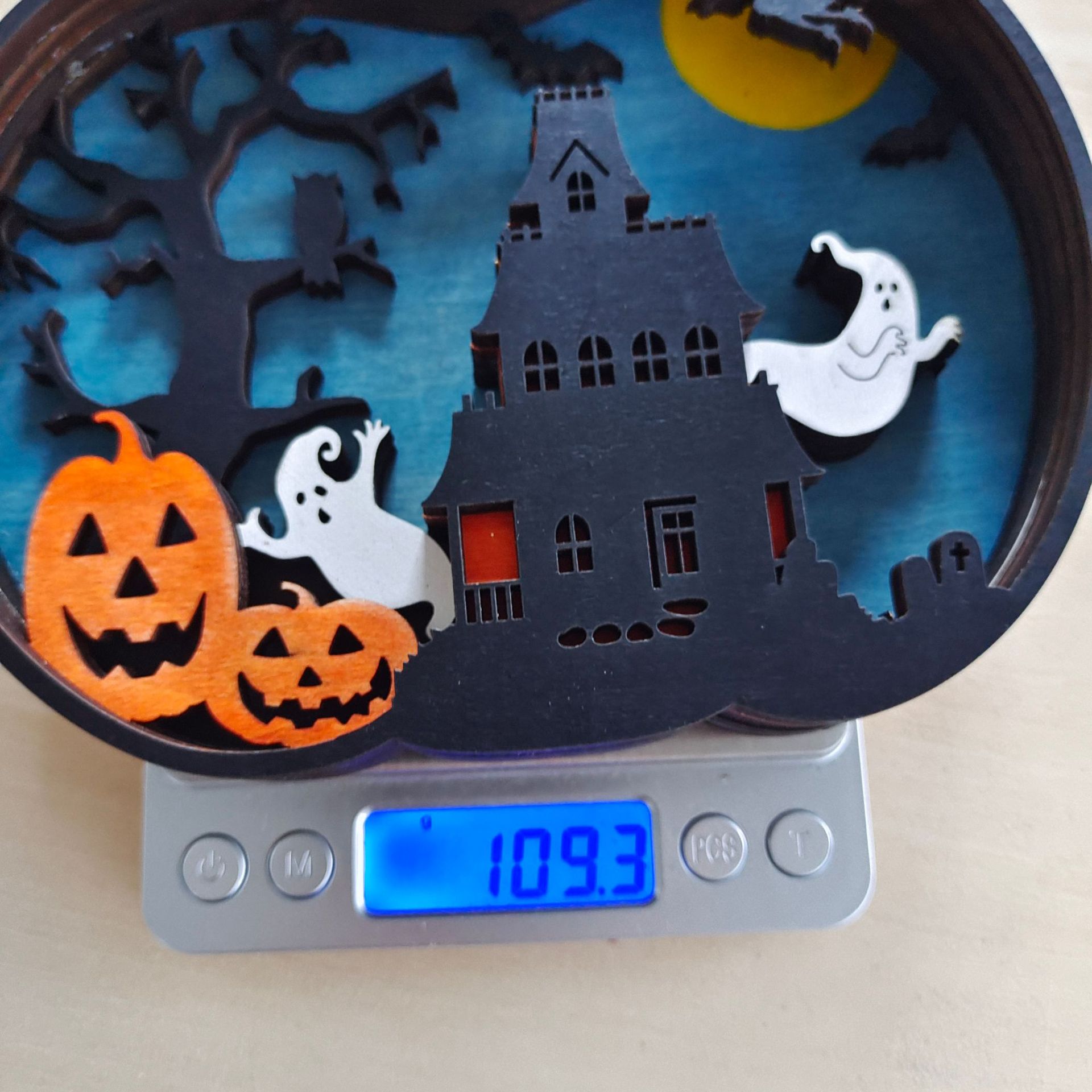 Creative pumpkins wood decor with Led for Halloween