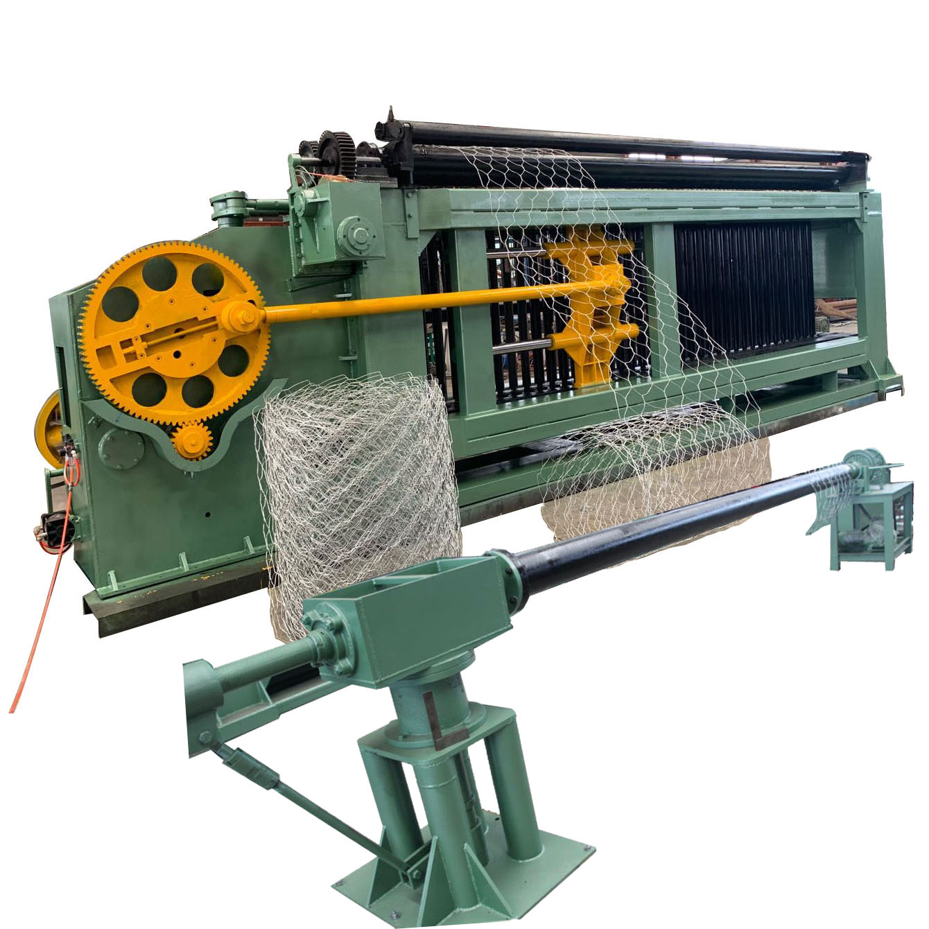 Automatic gabion mesh weaving machine for gabion baskets