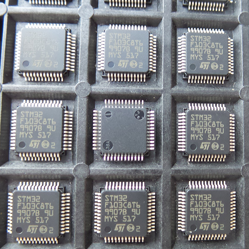 Электрический компонент STM32F103C8T6