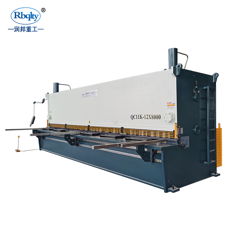 QC11K-12-8000 hydraulic guillotine shearer metal sheet cutting 12mm with DAC360 controller