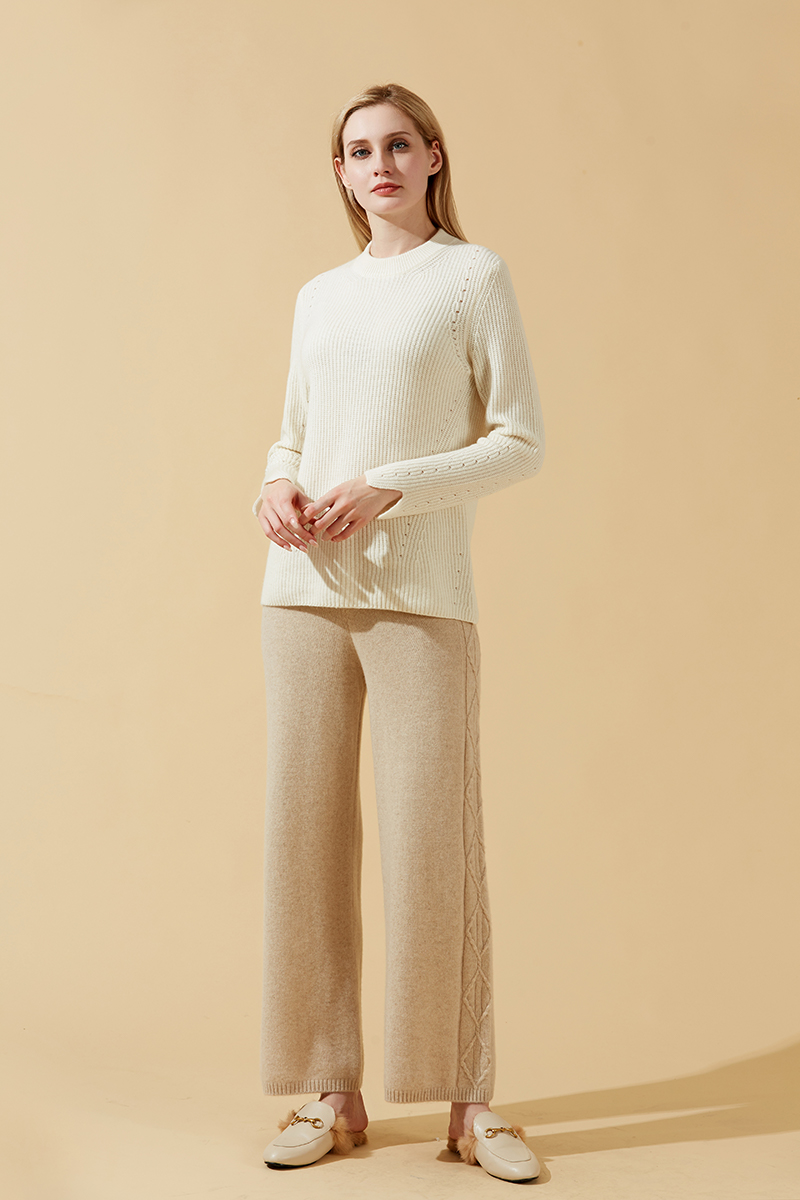 Women's 100% Cashmere Long Sleeve Pullover Round Neck Sweater
