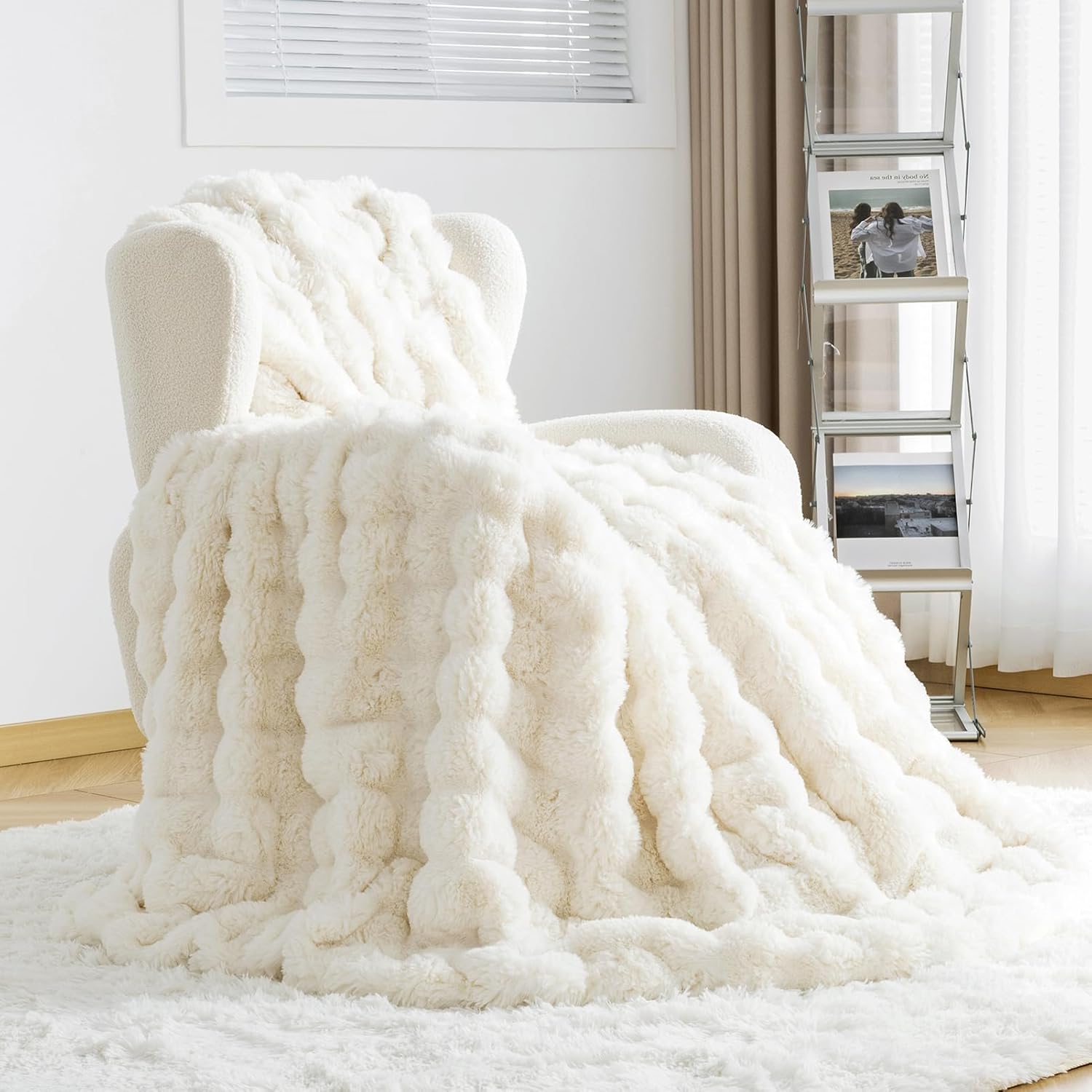 Luxury Faux Rabbit Fur Blanket,Plush Warm Shaggy Fluffy Small Blankets For Sofa Bed,Soft Fluffy Faux Fur Blanket