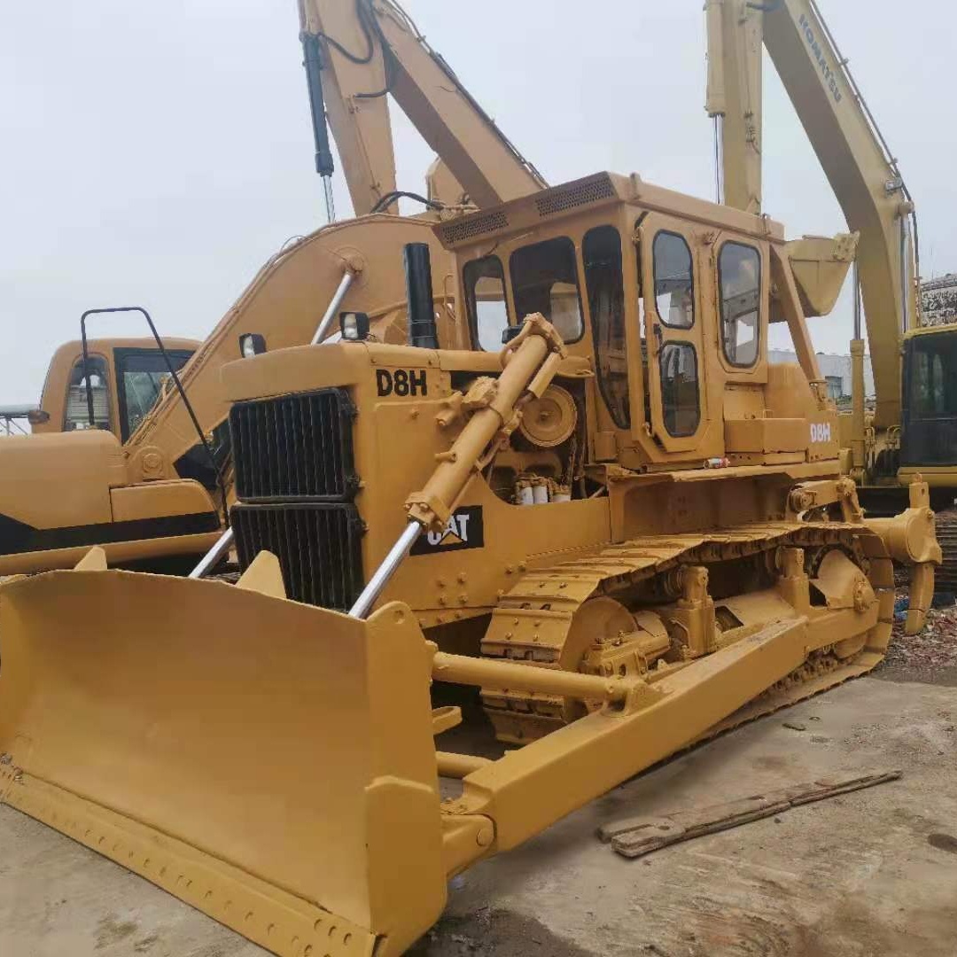 Japan Used Bulldozer D8H in hot sale, Used D7G/D5K/D7H/D7R/D8K/D3C in stock