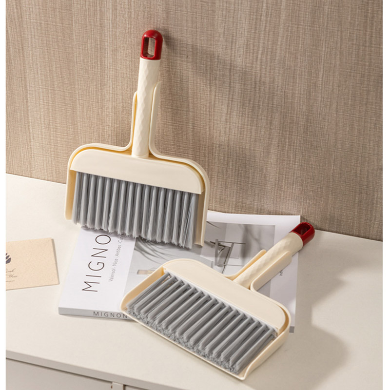New Style Desktop Mini Dustpan Broom Set Slot Brush Computer Keyboard Brush Cleaning Tools