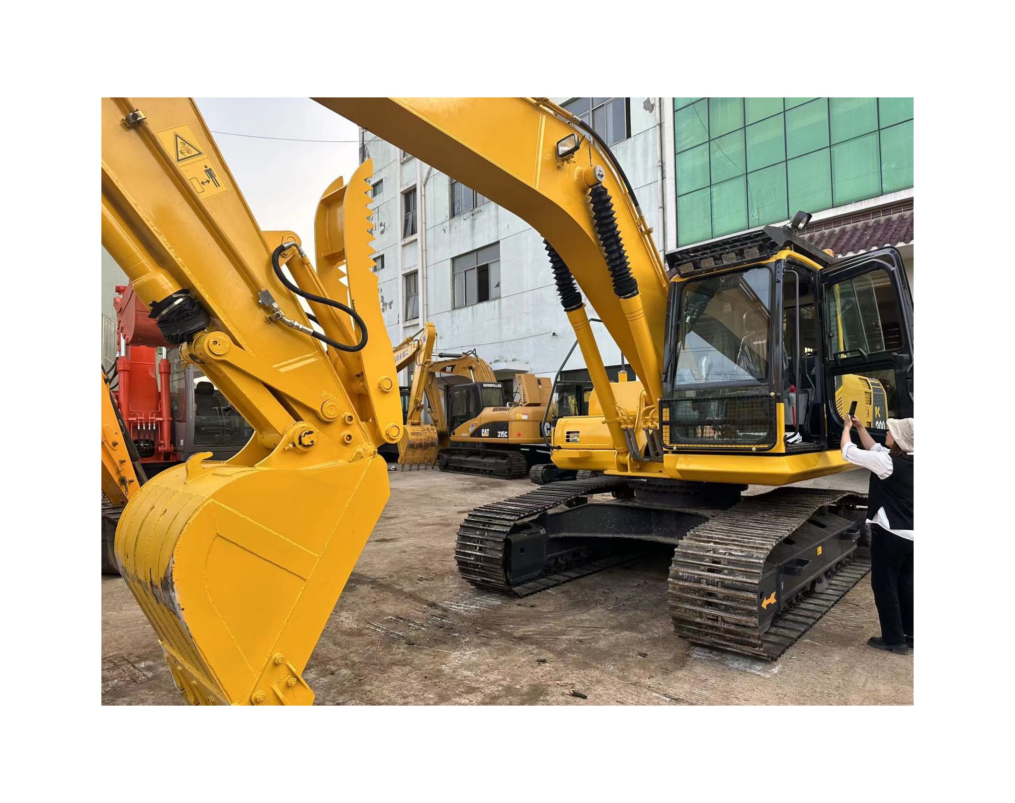 Экскаватор Komatsu PC200, подержанное оборудование большой грузоподъемности, экскаватор Komatsu, использованный экскаватор, 200 большой палец