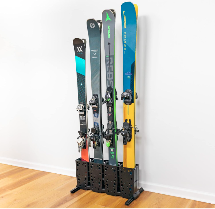 Industrial Metal Stand 4 Pair Freestanding Skis Floor Mount Wide Skis Freestanding Metal Ski Storage Rack for Home Storage