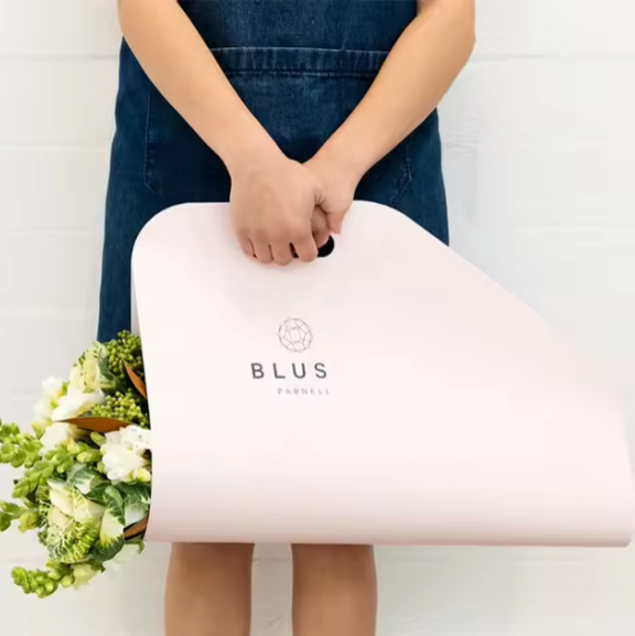 Custom Design Flower Carry Bag florist box Valentine's Mother Day Bouquet Flower Floral Bouquet Wrapping Bag Flower Gift Bag