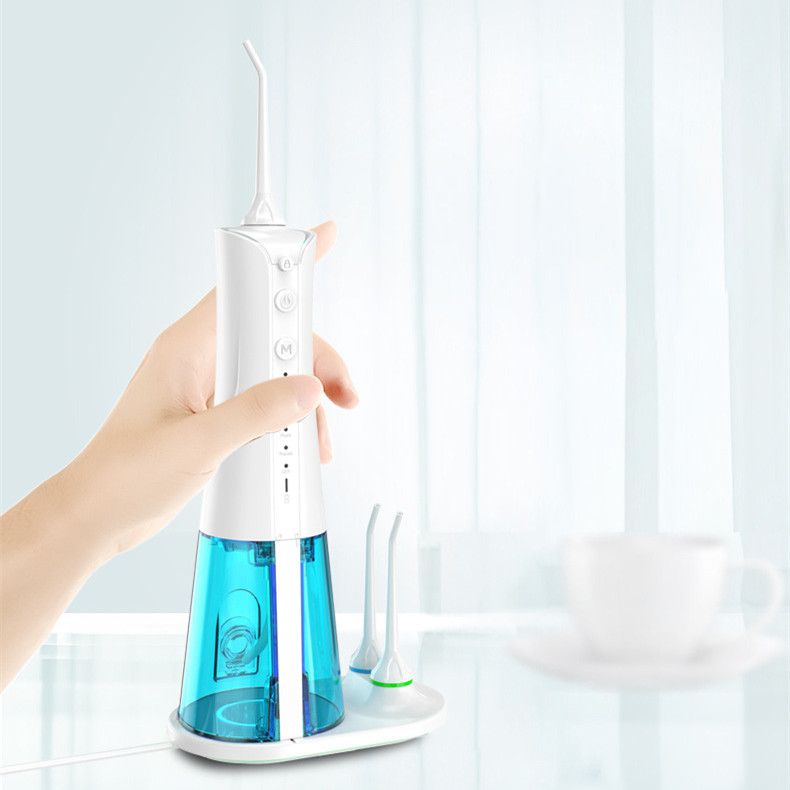 2 in 1 Oral Irrigator Wireless Charging Base Black Ipx7 Cordless Water Flosser with 6 Working Modes