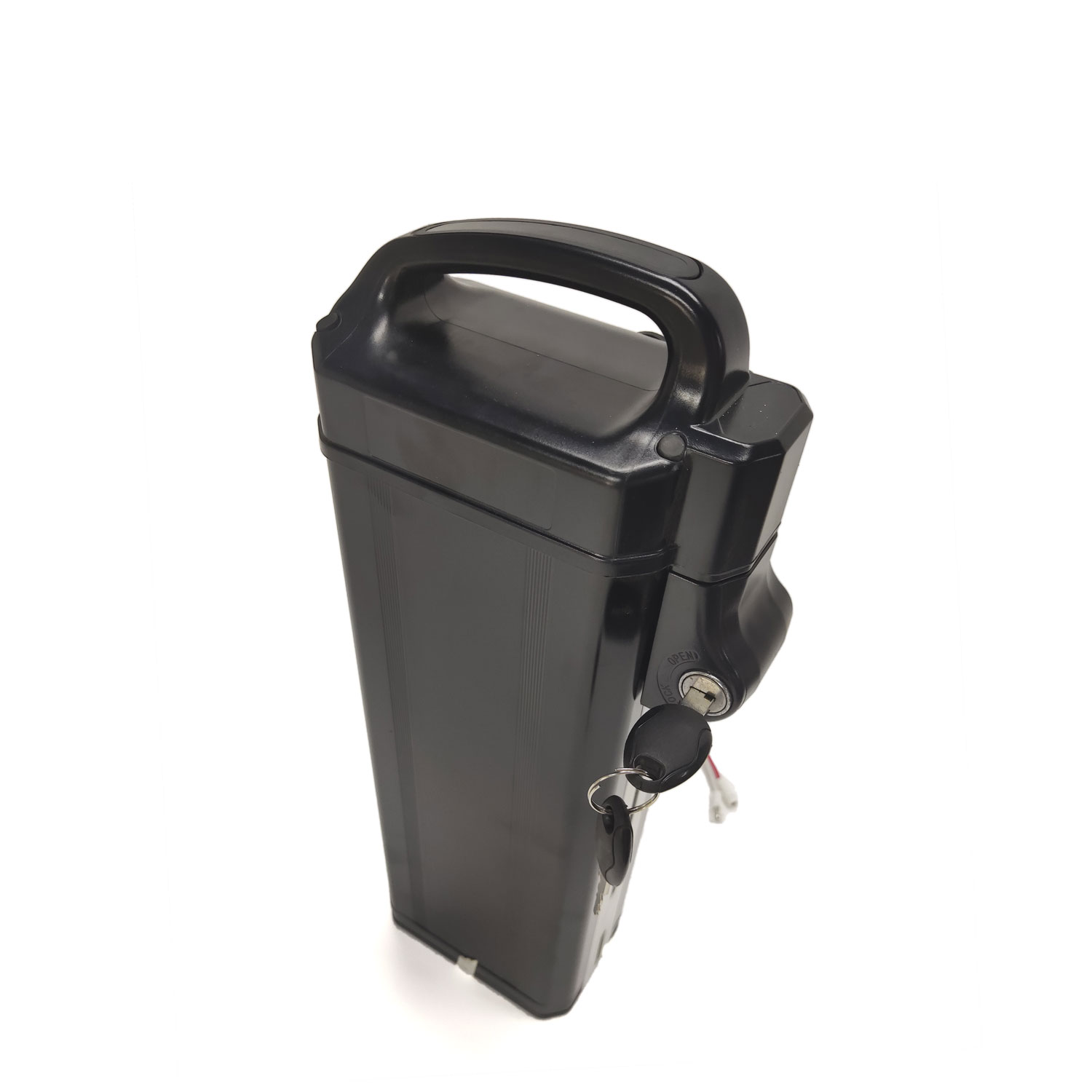 Lithium-ion batteries are used for two 3-wheel electric tricycles with reusable scooters