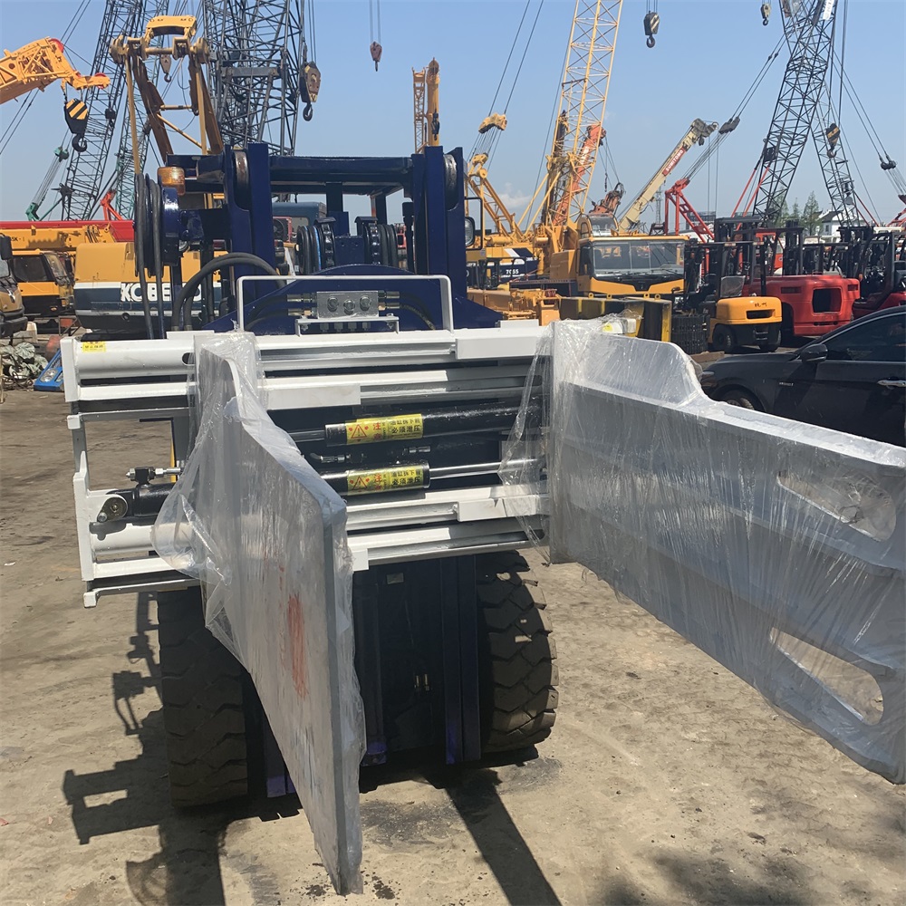 С кирпичный зажим Япония оригинальный Komatsu FD30T-16 FD30T-14 FD30 3 тонн дизельный вилочный погрузчик с Бэйл зажим