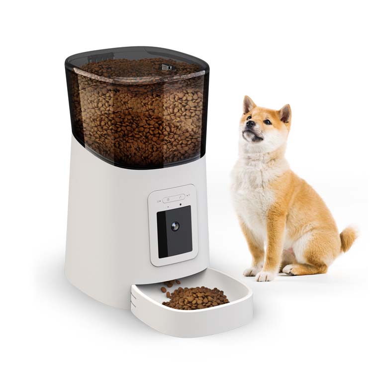 China Supplier Wholesale Pet Camera WiFi Mobile Phone Remote Control Microchip Automatic Dispenser Pet Feeder