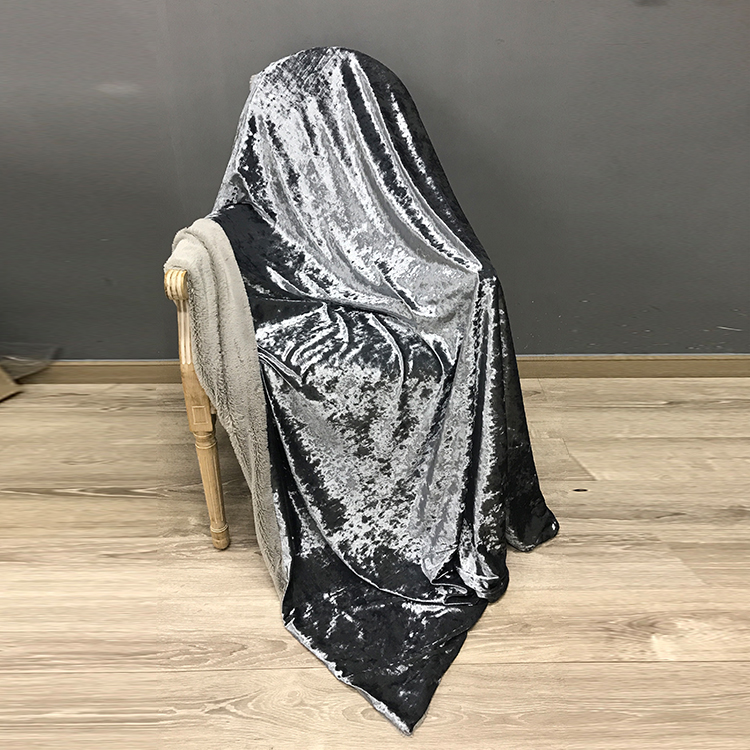 Wholesale custom size comfortable soft velvet knitted fleece throw blankets
