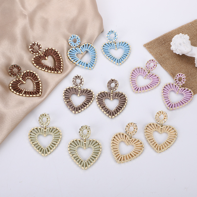 Factory direct wholesale retro raffia heart geometric bamboo earrings for women
