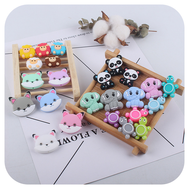 Wholesale New Design BPA Free Food Grade Elephant/Cat/Sheep/Turtle/Panda Soft Animal Teether Silicone Beads Baby