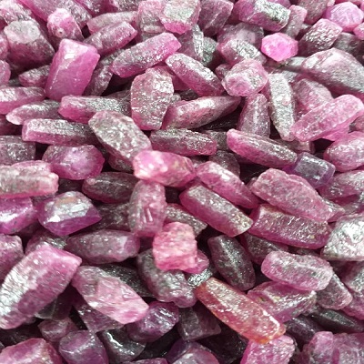 Литий руды из Замбии и Triphylite из Замбии