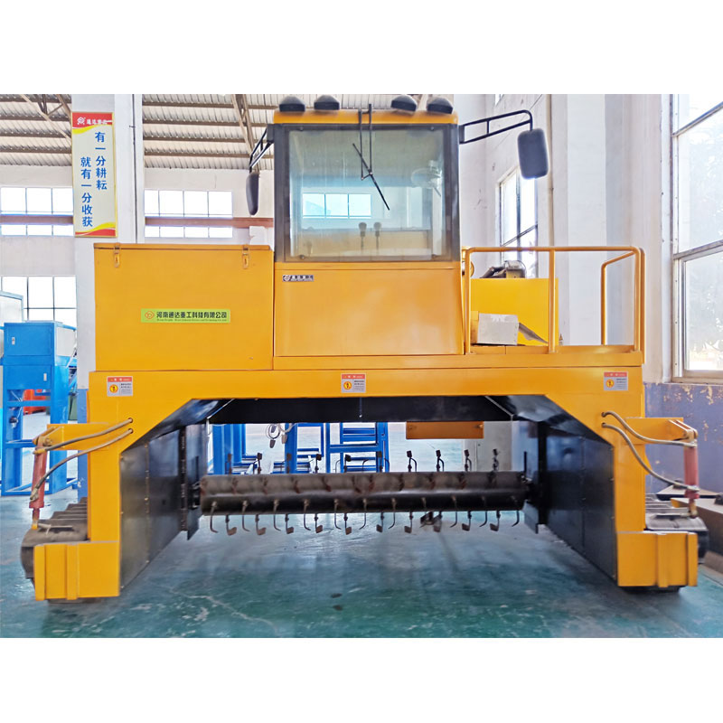 China Top One Industrial Animal Chicken Manure Cow Dunk Farm Waste Composting Machine Equipment