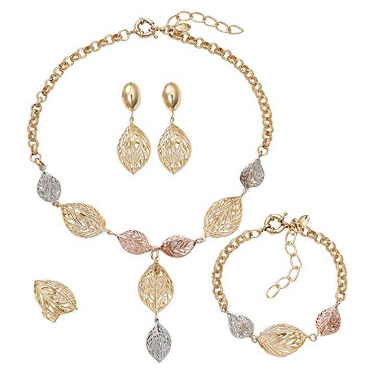 Crystal Inside 3D Hollow Ellipsoid Pendant Fashion Costume Necklace Jewelry Set