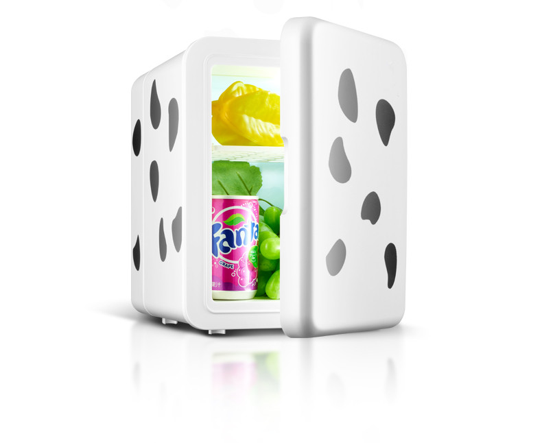 Wholesale 4 Liter Portable Smart Mini Car Fridge Cooler Heater Refrigerator for Home/Hotel
