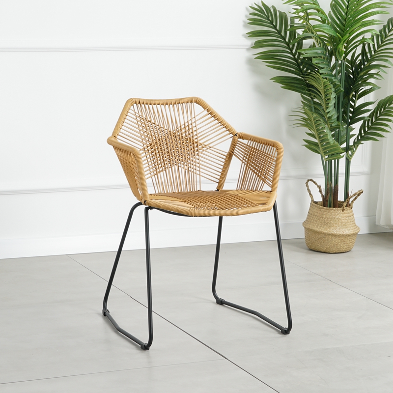 Wholesale new design cross back synthetic rattan garden furniture outdoor leisure wicker arm chair for indoor and outdoor