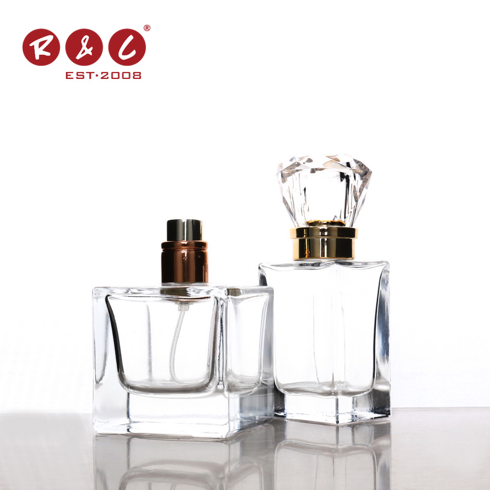 30Ml 50Ml 100Ml Black Luxury Beautiful High Quality Round Shape Empty Spray Perfume Pump Glass Bottle