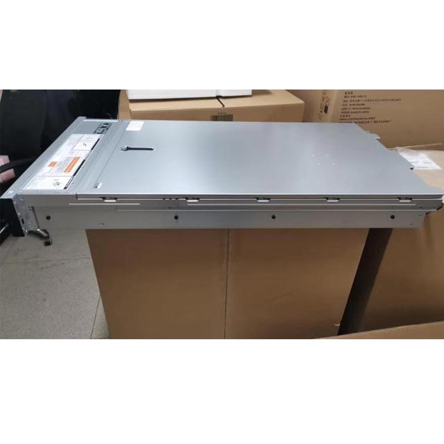 Стоечный сервер Dell PowerEdge R840