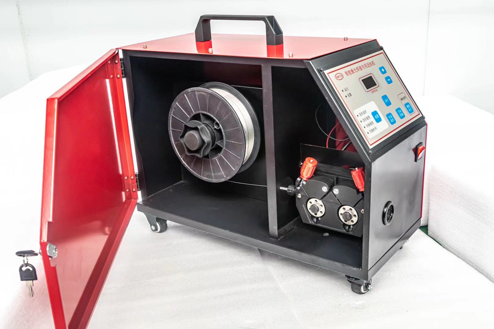 SUDA 1000w 1500w 2000w handheld portable laser welding machine with wire feeder