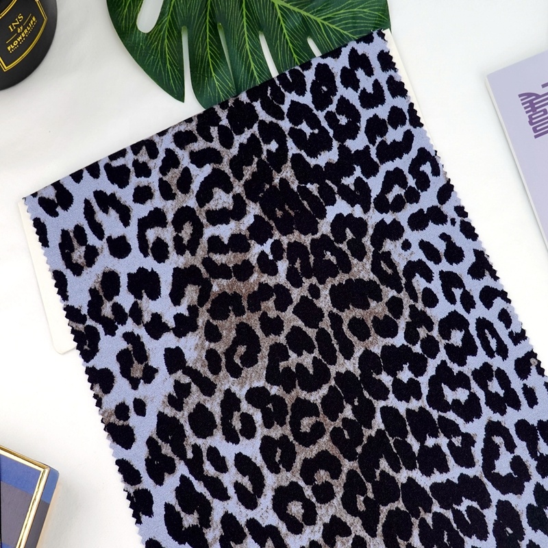 Eco Friendly Leopard Print 95% Ecovero Viscose 5% Spandex Knitted Recycled Crepe Fabric