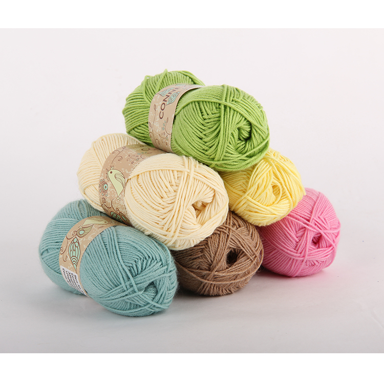 Yarn hand knitting