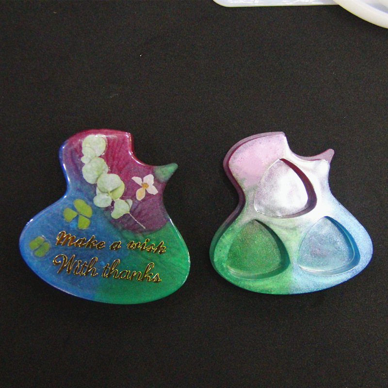 006 New mirror DIY crystal epoxy guitar pick storage box silicone mold guitar jewelry storage resin craft
