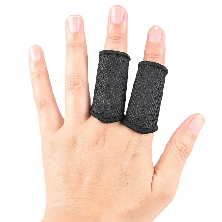 Neoprene Sports Elastic Finger Sleeves Support Thumb Brace Protector Breathable Elastic Finger Tape for Basketball