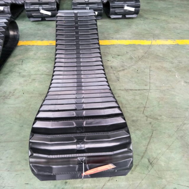 Комбайн резиновая гусеница BS450 * 90*60 для сельского хозяйства