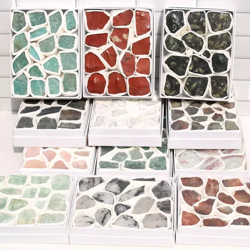 Wholesale Price Crystal Box Set Natural Healing Raw Crystal Rough Stone Rose Spirit Quartz Amethyst Crystal Gift Box