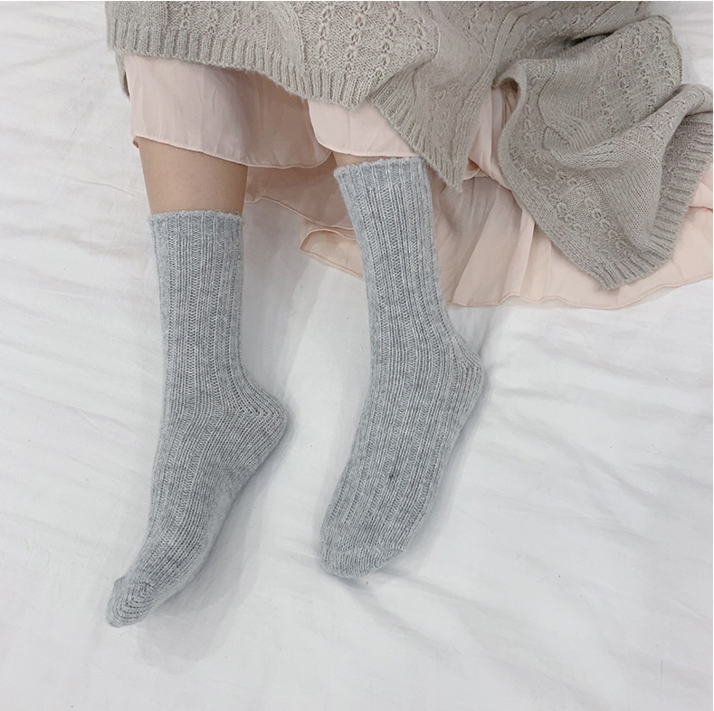 Autumn and winter new vintage wool spinning series double needle women's socks