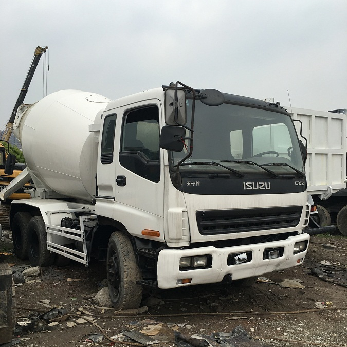 Бетономешалка б/у Isuzu 6x4 10 м3, бетономешалка б/у