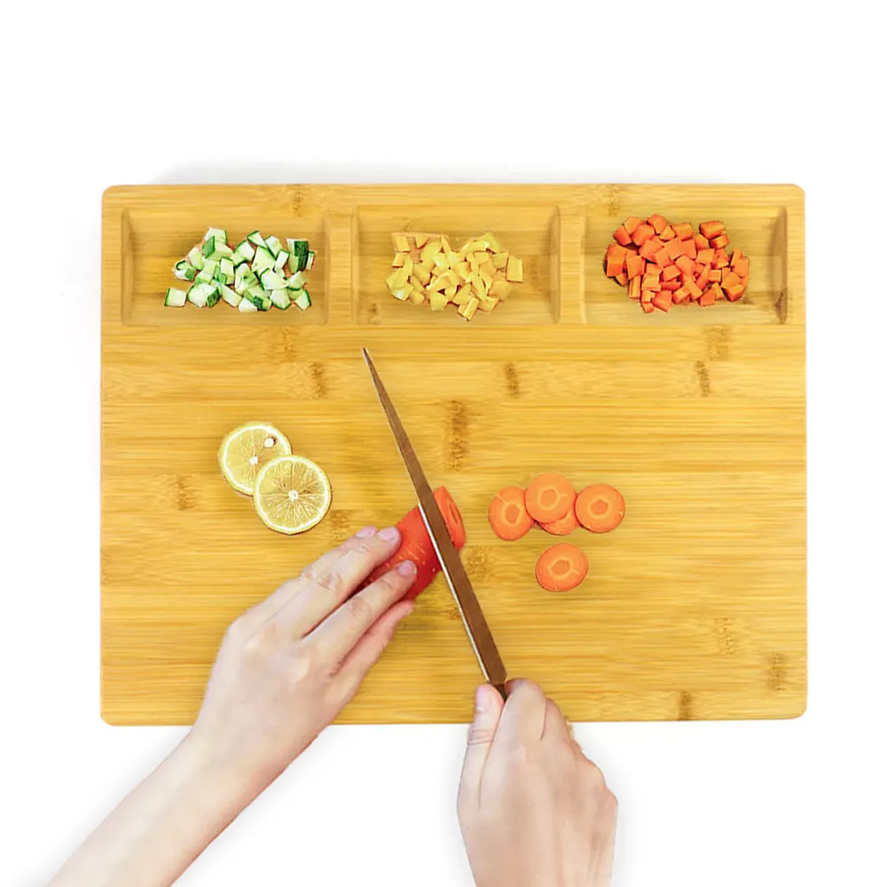 Customized Size Bamboo Cutting Board With Groove And Handle Food Grade Bamboo Wood Cutting Board