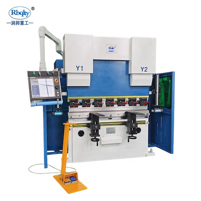 WE67K 40 T/1600 8 + 1 aixs mini cnc гидравлический листогибочный станок на 40 тонн для металлического складывания