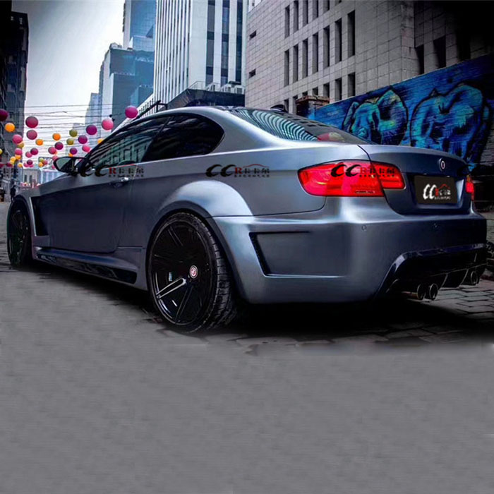 Хороший комплект кузова в стиле V для BMW 3 серии E90 E92 E93, передний бампер, задний бампер и широкая вспышка для BMW E90 E92 E93