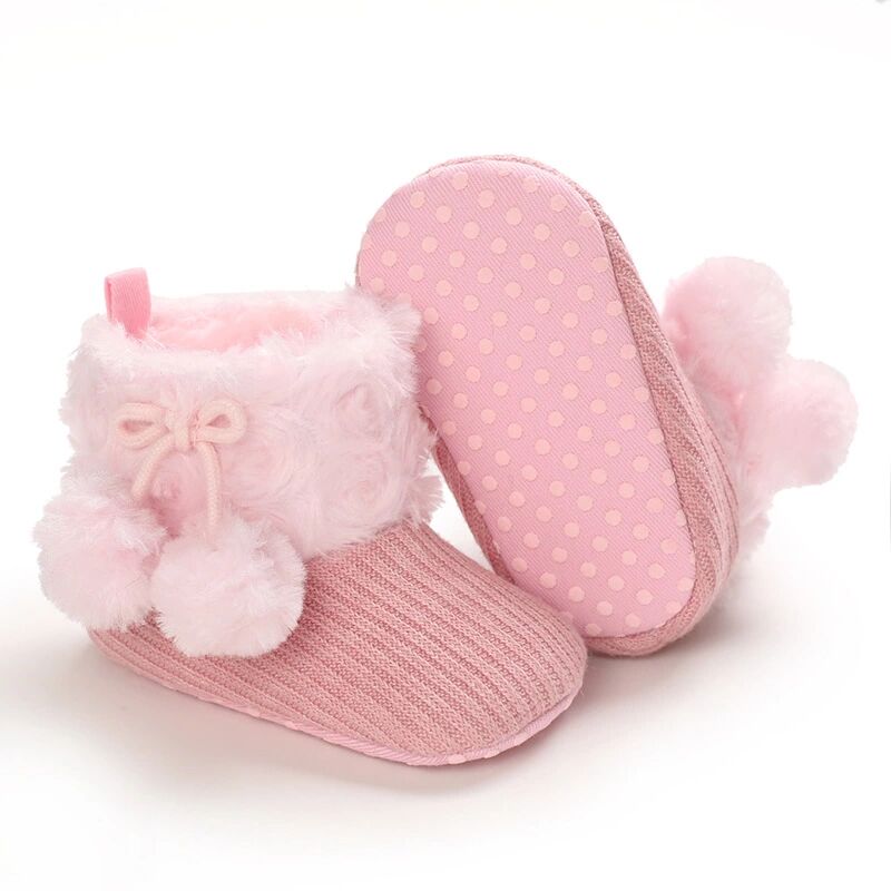 2022 winter wholesale Warm plush baby shoes 0-2 years prewalker outdoor baby boots booties