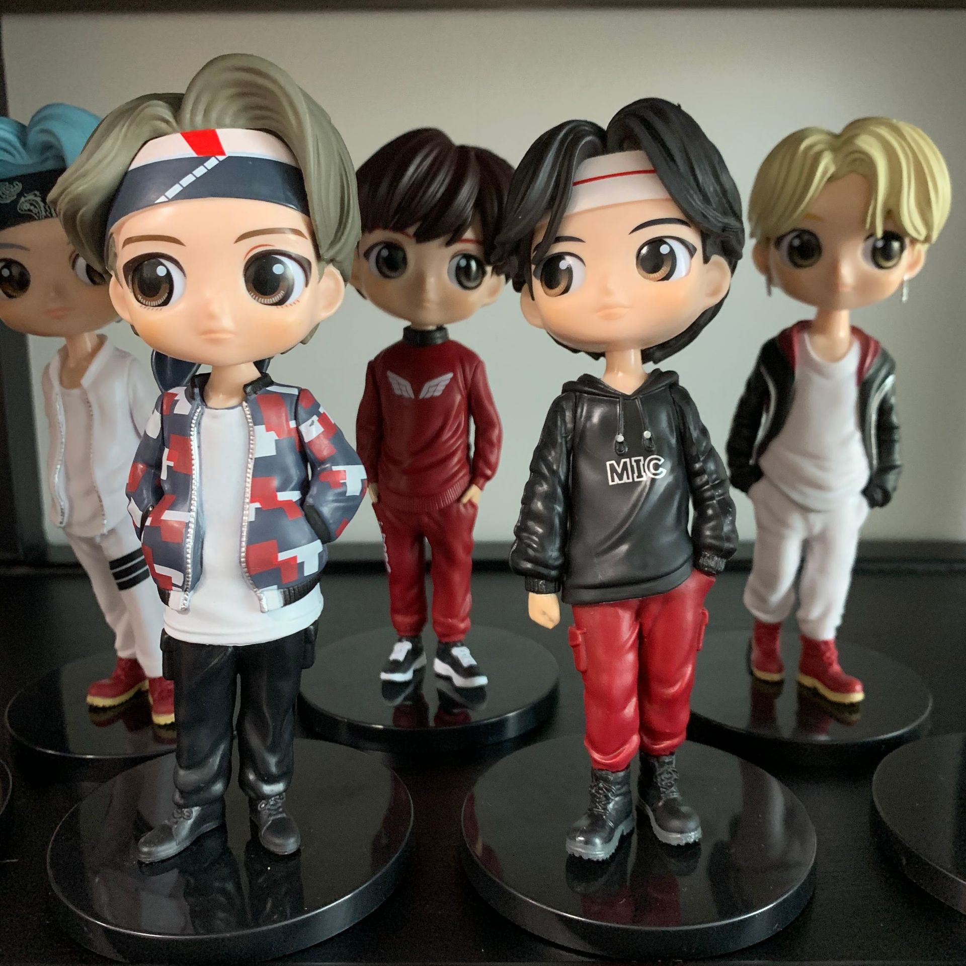3d мультфильм ПВХ аниме мини домашний декор 15 см bts крошечные tan экшн-фигурки коллекционные куклы игрушка модель bts экшн-фигурки