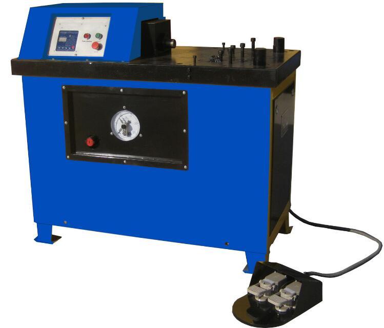 Multi functional and easy to operate hydraulic bending machine for metal processing in iron production