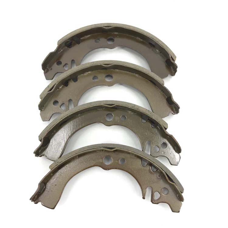 04495-87704 тормозной башмак для DAIHATSU CHARADE BS557
