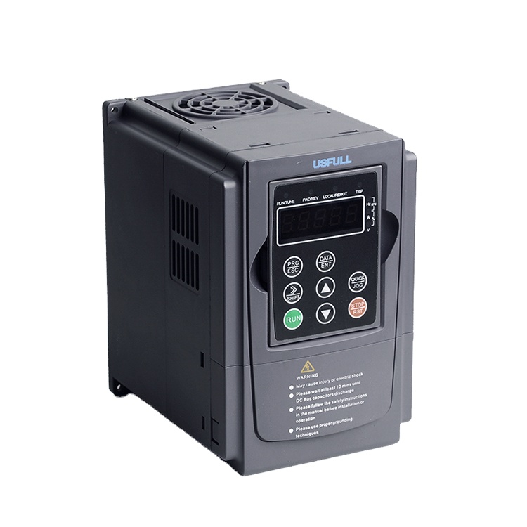 MPPT функция три фазы 5.5kw Солнечный ирригационный насос инверторная система для фермы 7.5KW 11KW 0.75KW до 110KW