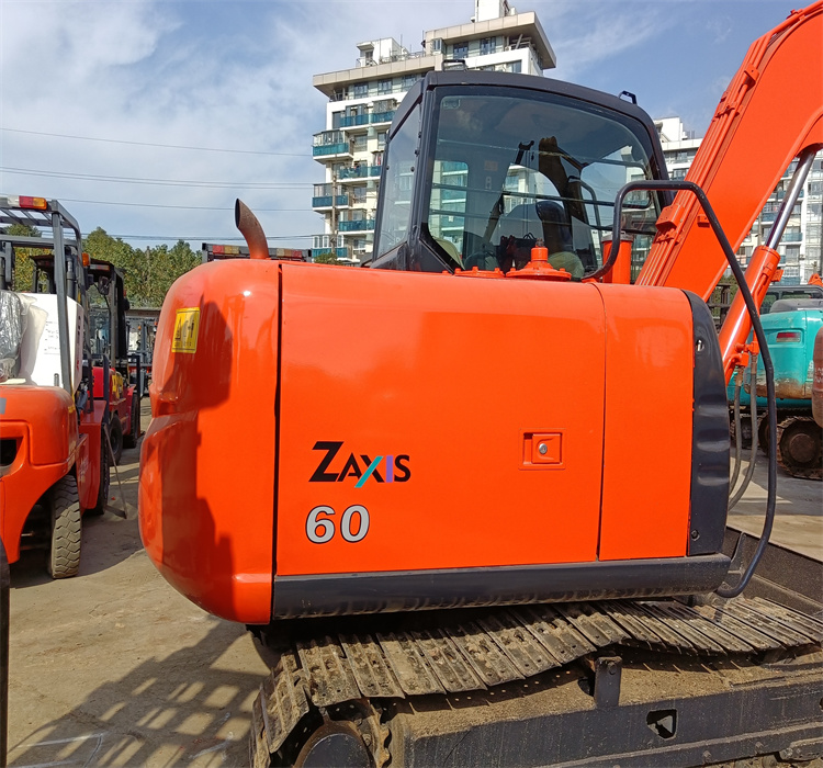 Хорошее состояние HITACHI ZX60 6 тонн б/у мини-экскаватор, сделано в Японии