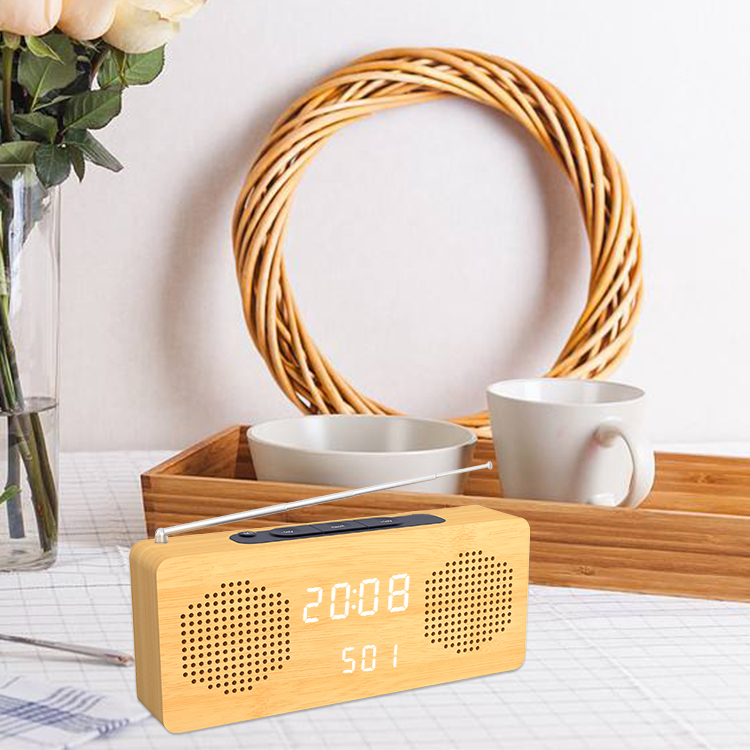 OEM портативный деревянный светодиодный экран цифровые часы FM радио с температурой