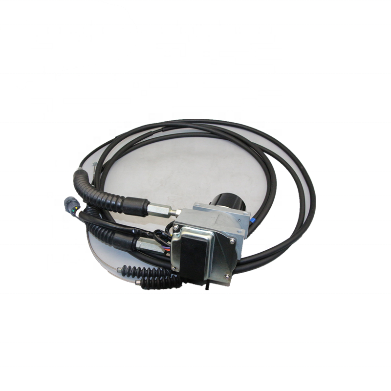 21EN-32220 R225-7 R210-7 THROTTEL мотор